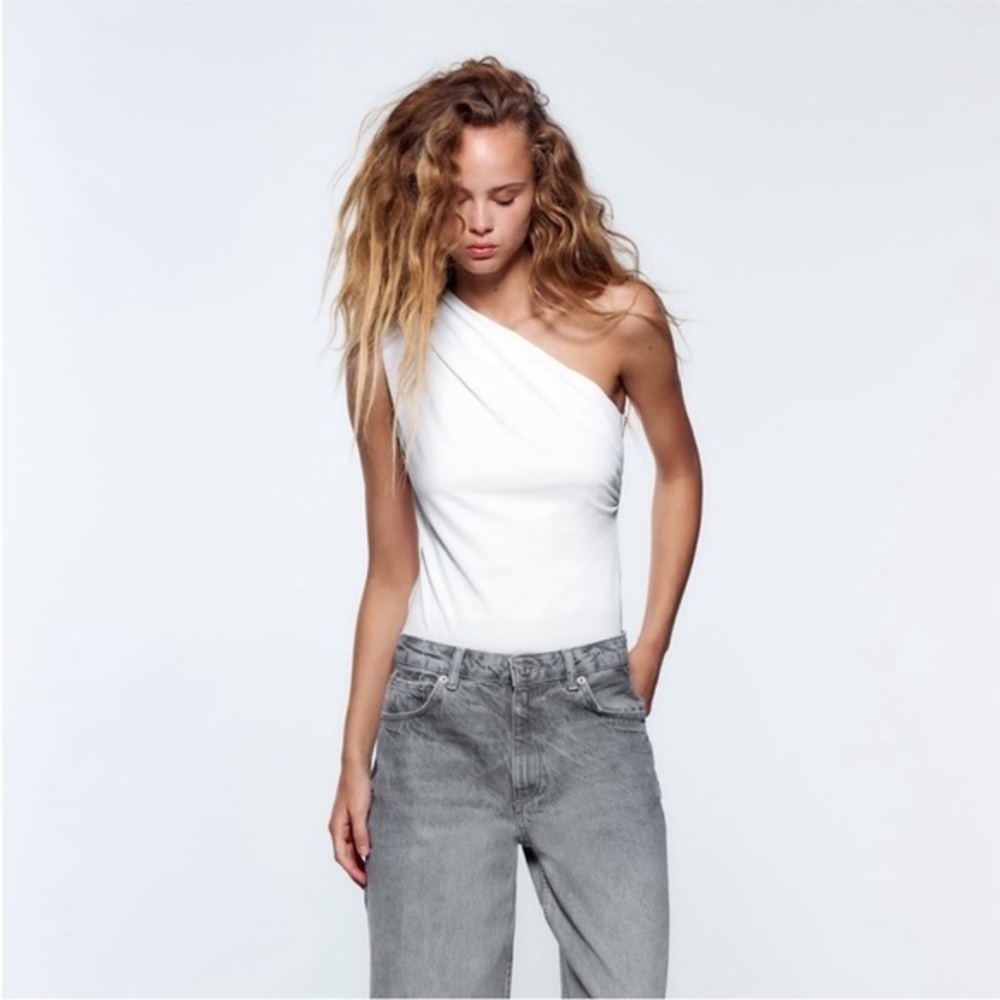 New Zara Cream One-Shoulder Bodysuit Size Large
